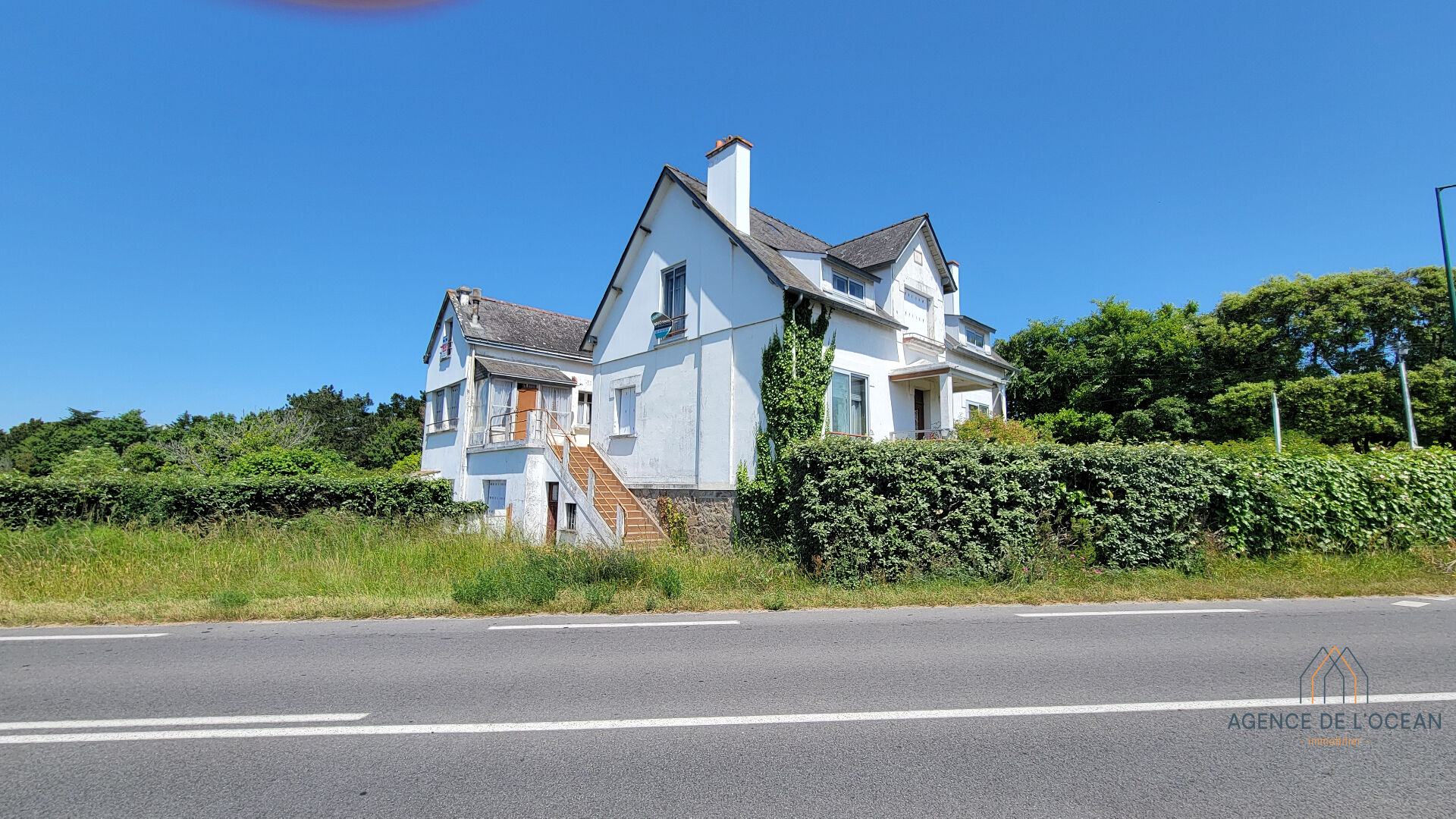 L'agence de l'océan vous propose cette maison à vendre à plouharnel
